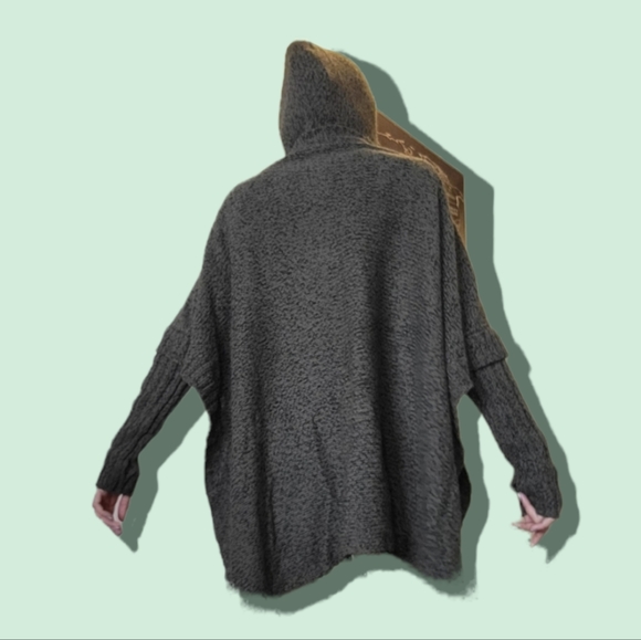 Olive Green Knitted Sweater - Picture 5 of 5